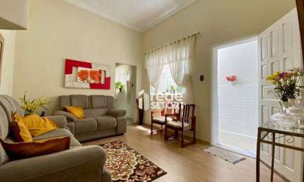 Casa com 5 quartos à venda, 200 m² por R$  - Costa Carvalho - Juiz de Fora/MG