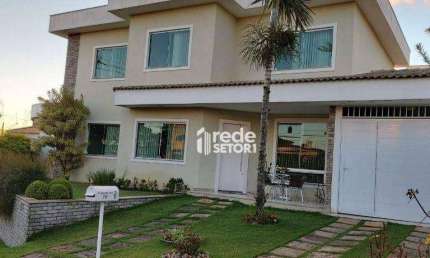 Uma casa espaçosa, linda e bem localizada no São Lucas