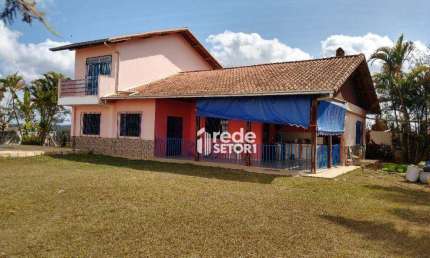 Casa com 5 Quartos à venda por R$ 600.000 - Reprêsa - Juiz de Fora/MG