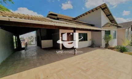 Casa, 320 m² - venda por R$ 1.190.000,00 ou aluguel por R$ 6.355,00/mês - São Lucas - Juiz de Fora/MG