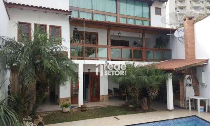 Casa com 3 quartos à venda, 338 m² por R$ 1.650.000 - Alto dos Passos - Juiz de Fora/MG