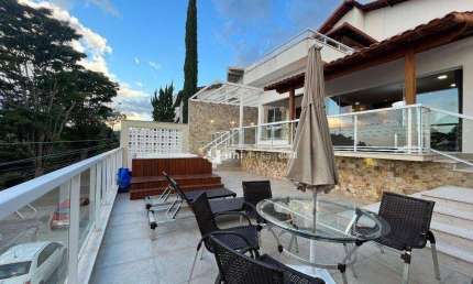 Casa à venda no Granville por R$ 2.490.000 - Juiz de Fora/MG
