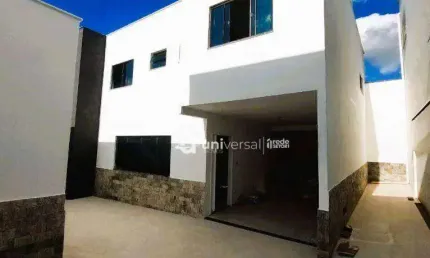 Casa com 3 quartos à venda, 160 m² por R$ 779.000 - Novo Horizonte - Juiz de Fora/MG