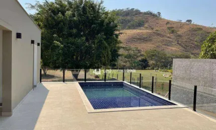 Casa com 3 quartos à venda por R$ 650.000 - Belmiro Braga - Belmiro Braga/MG