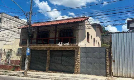 Casa com 3 quartos à venda, 230 m² por R$ 1.290.000 - Bairu - Juiz de Fora/MG