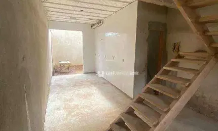 Casa com 2 quartos à venda, 80 m² por R$ 449.000 - São Pedro - Juiz de Fora/MG