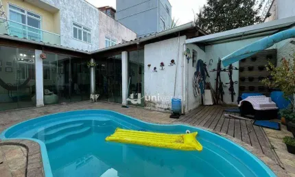Casa com 3 quartos à venda, 127 m² por R$ 750.000 - Aeroporto - Juiz de Fora/MG