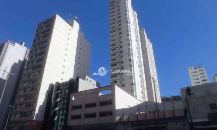 Apartamento com 1 quarto para alugar, 69 m² por R$1.500,00/mês - Centro - Juiz de Fora/MG