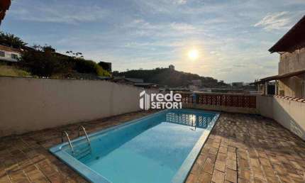 Casa com 5 Quartos para alugar, 250 m² por R$ 6.500/mês - Poço Rico - Juiz de Fora/MG