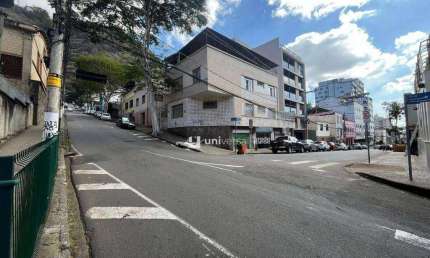 Casa com 9 quartos para alugar, 250 m² por R$ 7.500/mês - Centro - Juiz de Fora/MG