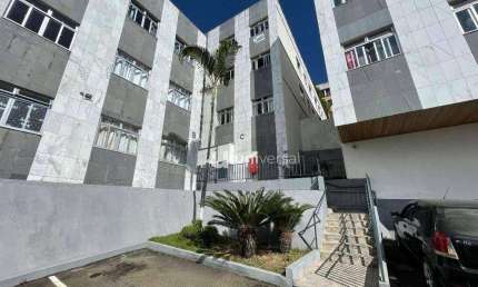 Apartamento com 2 quartos para alugar, 53 m² por R$ 700/mês - Paineiras - Juiz de Fora/MG