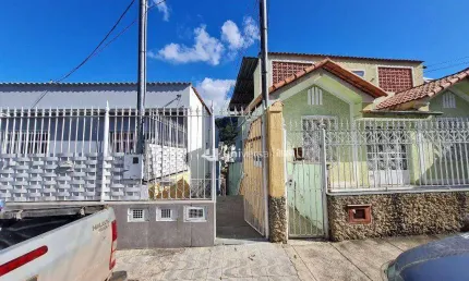 Apartamento com 1 Quarto para alugar, 35 m² por R$ 894/mês - Jardim Glória - Juiz de Fora/MG