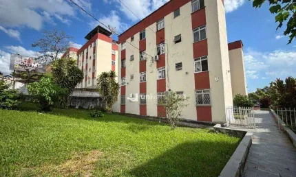 Apartamento com 2 quartos para alugar, 50 m² por R$ 961/mês - Santa Terezinha - Juiz de Fora/MG