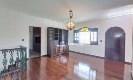 Casa com 4 quartos, 320 m² - venda por R$ 1.790.000 ou aluguel por R$ 15.000/mês - Bom Pastor - Juiz de Fora/MG