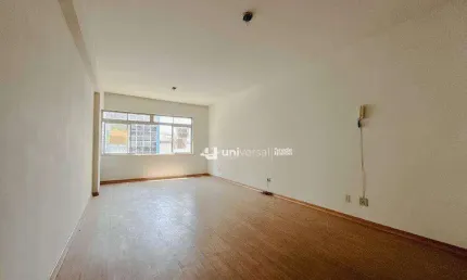 Kitnet com 1 quarto, 36 m² - venda por R$ 160.000 ou aluguel por R$ 700/mês - Centro - Juiz de Fora/MG