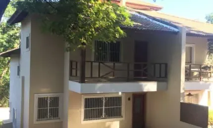 Casa em Condomínio para Venda em Macaé, Granja dos Cavaleiros, 3 dormitórios, 1 suíte, 3 banheiros, 2 vagas