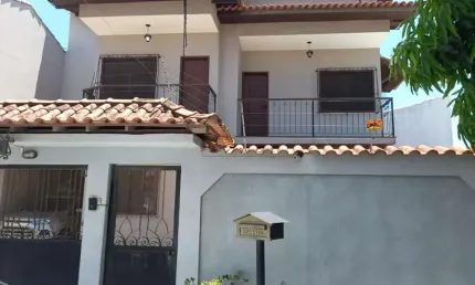 Casa para Venda em Macaé, Riviera Fluminense, 4 dormitórios, 1 suíte, 4 banheiros, 2 vagas