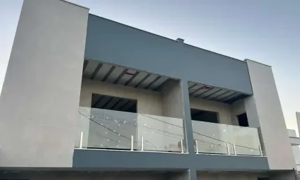 Casa para Venda em Macaé, Vale das Palmeiras, 3 dormitórios, 3 suítes, 4 banheiros, 1 vaga