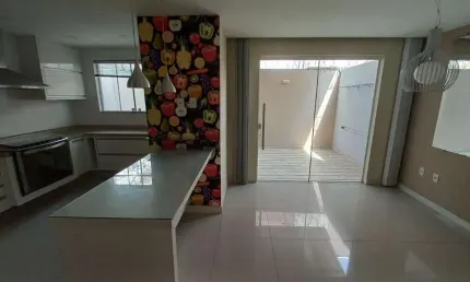 Casa para Venda em Macaé, Novo Cavaleiros, 3 dormitórios, 1 suíte, 2 banheiros, 2 vagas