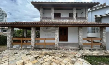 Casa para Locação em Macaé, Gloria, 3 dormitórios, 1 suíte, 5 banheiros, 6 vagas