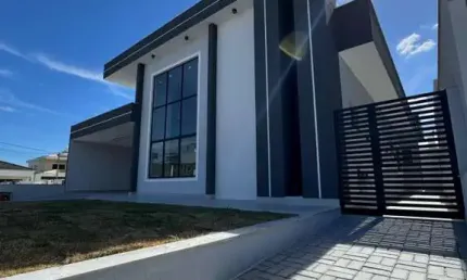 Casa Plana para Venda em Macaé, Lagoa, 3 dormitórios, 3 suítes, 4 banheiros, 2 vagas