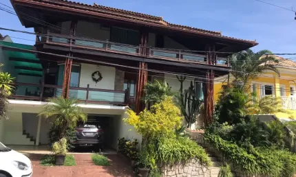 Casa para Venda em Macaé, Cancela Preta, 3 dormitórios, 1 suíte, 5 banheiros, 2 vagas