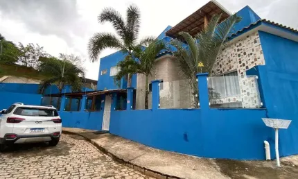Casa para Venda em Macaé, São Marcos, 4 dormitórios, 4 suítes, 6 banheiros, 2 vagas