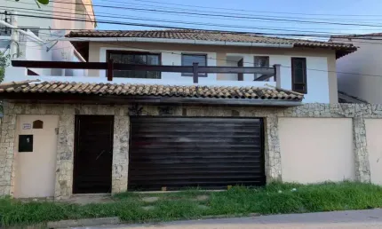 Casa para venda em macaé, gloria, 5 dormitórios, 5 suítes, 6 banheiros, 2 vagas