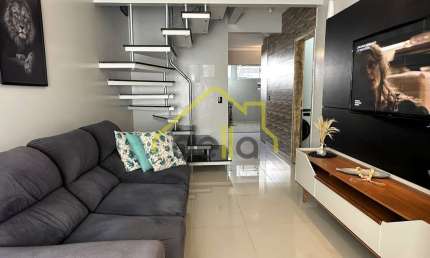 Sobrado geminado com 6,00 metros de abertura averbado semi-mobiliado no bairro Aventureiro!!