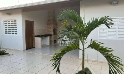 Casa com 4 quartos à venda, bairro Custódio Pereira - Uberlândia/MG