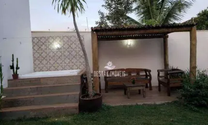 Casa com 4 quartos à venda, 350 m² por R$ 980.000 - Cidade Jardim - Uberlândia/MG