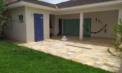 Casa com 4 quartos à venda no Bairro Santa Maria - Uberlândia/MG
