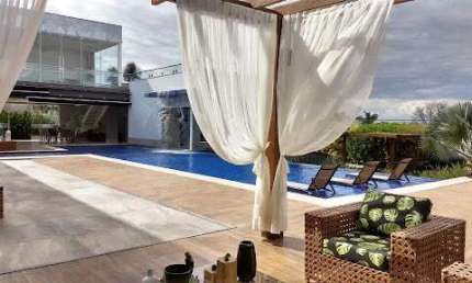 Casa com 6 quartos à venda no Bairro Cidade Jardim - Uberlândia/MG
