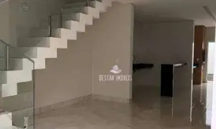 Casa com 3 quartos à venda no Bairro Grand Ville - Uberlândia/MG