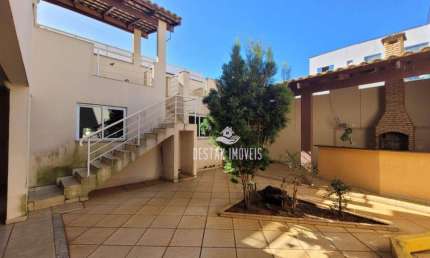 Casa com 5 quartos à venda no Bairro Lidice - Uberlândia/MG