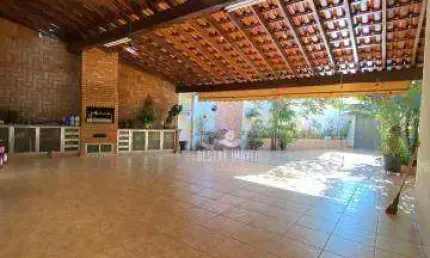Casa com 5 quartos à venda no Bairro Aparecida - Uberlândia/MG