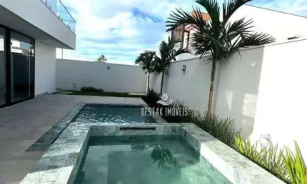 Casa com 4 quartos à venda no Condomínio Jardim Versailles - Uberlândia/MG