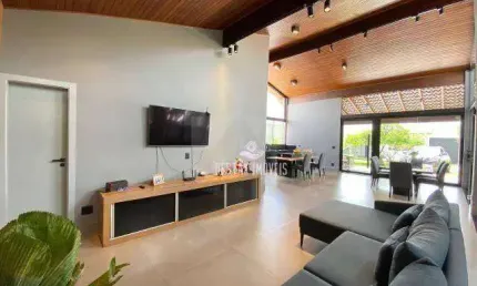 Casa com 3 quartos à venda no Bairro Jardim Karaíba - Uberlândia/MG