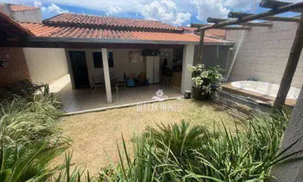 Casa com 3 quartos à venda, bairro Jardim Europa - Uberlândia/MG