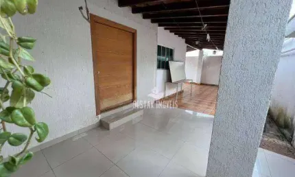 Casa com 3 quartos à venda, bairro Patrimônio - Uberlândia/MG
