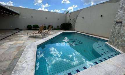 Casa com 5 quartos à venda no Bairro Tibery - Uberlândia/MG