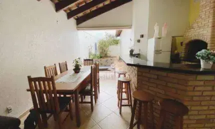 Casa com 3 quartos à venda, bairro cidade jardim - uberlândia/mg