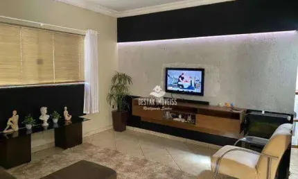 Casa com 3 quartos à venda no Bairro Pampulha - Uberlândia/MG