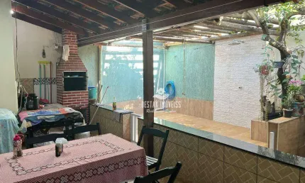 Casa com 3 quartos à venda no bairro laranjeiras - uberlândia/mg