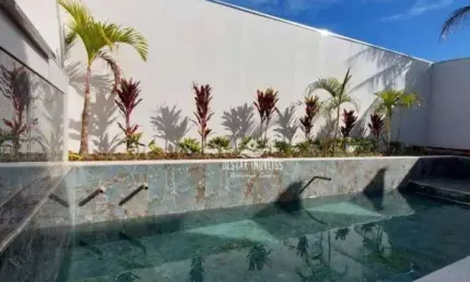 Casa com 4 quartos à venda no Bairro Cidade Jardim - Uberlândia/MG