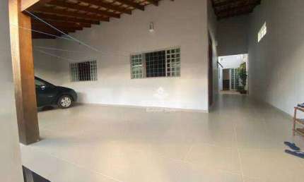 Casa com 4 quartos à venda no Bairro Luizote de Freitas - Uberlândia/MG