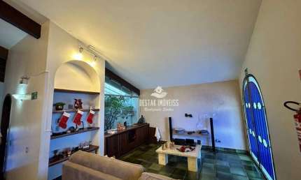 Casa com 5 quartos à venda no Bairro Lidice - Uberlândia/MG