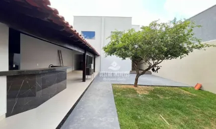 Casa com 4 quartos à venda no bairro santa mônica - uberlândia/mg