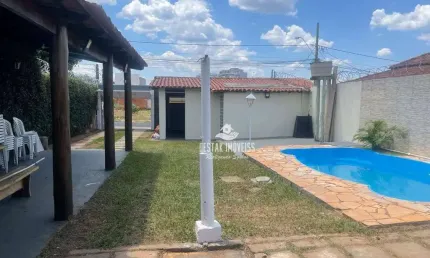 Casa com 2 quartos à venda no Bairro  Alto Umuarama - Uberlândia/MG