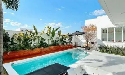 Sobrado com 5 quartos à venda, Condomínio Gávea Paradiso - Uberlândia/MG